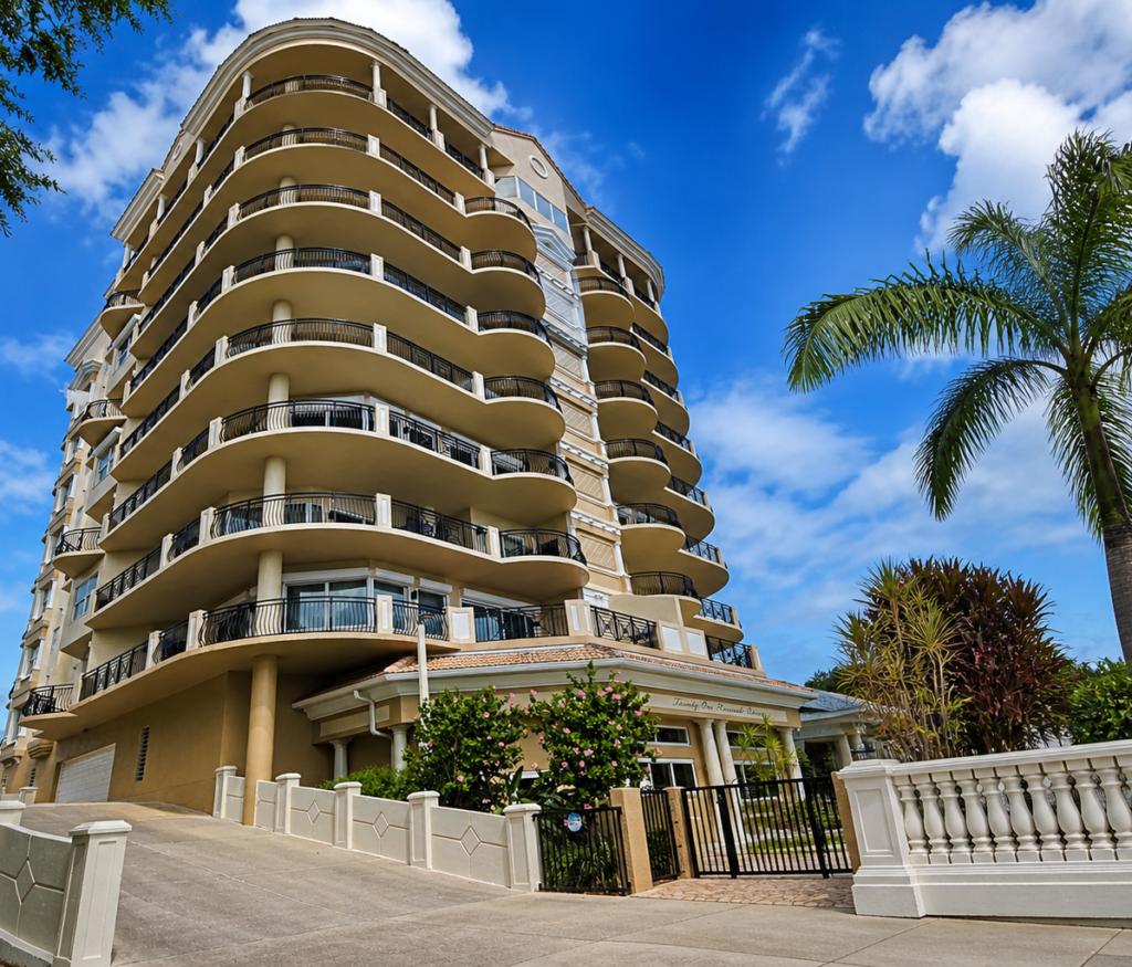 twentyone-river-condo